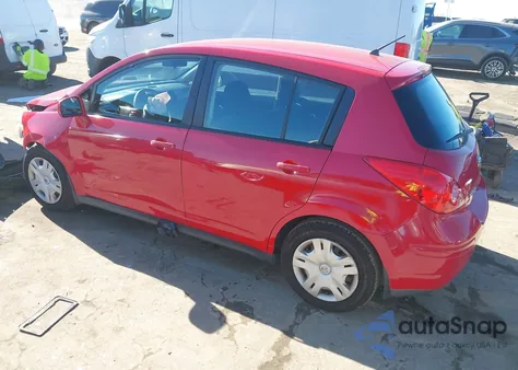 2010 Nissan Versa 1.8S z USA, uszkodzony, nr VIN 3N1BC1CPXAL452088